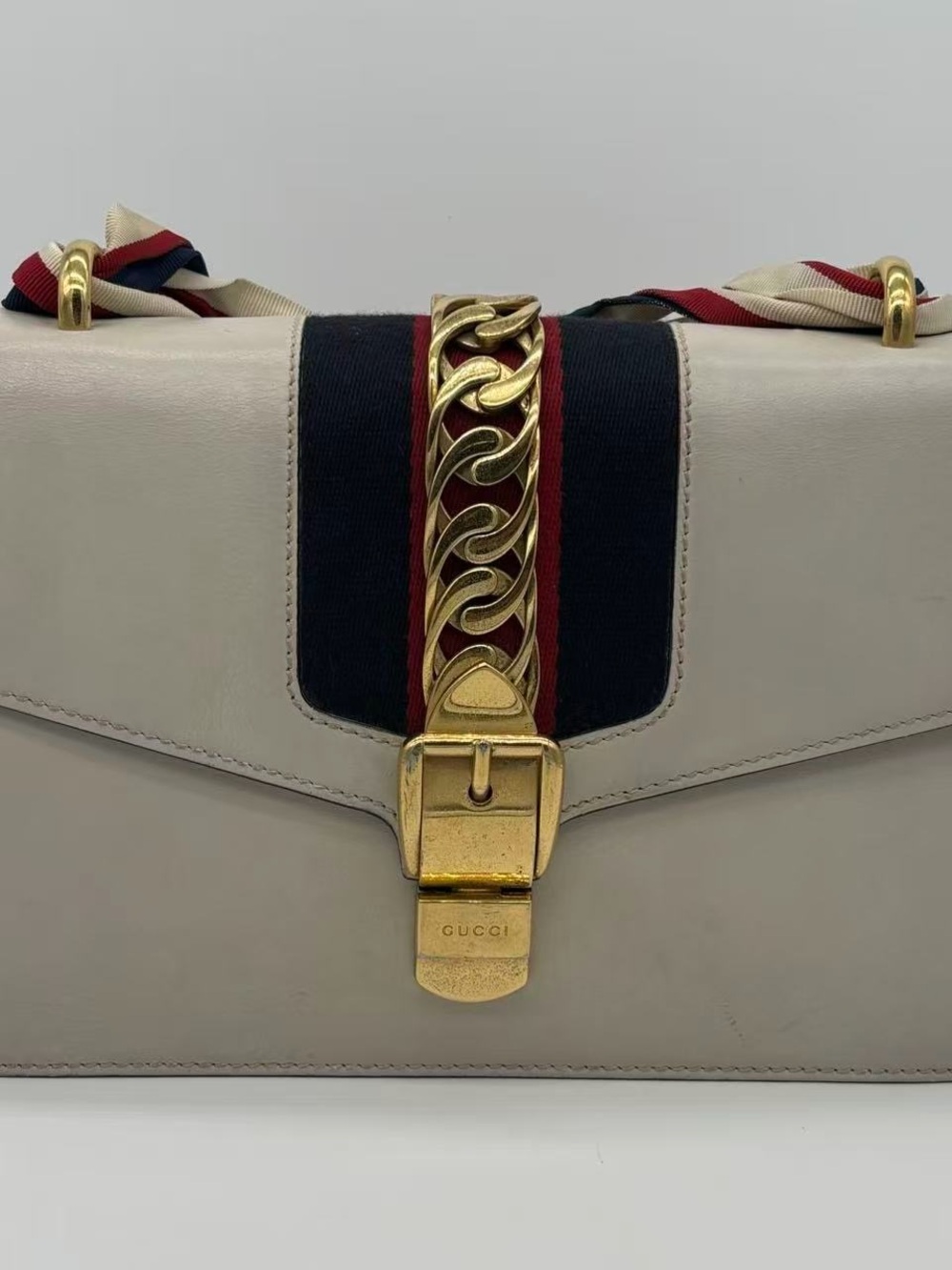 Gucci Cream Leather Shoulder Bag with Navy and Red Web Detail